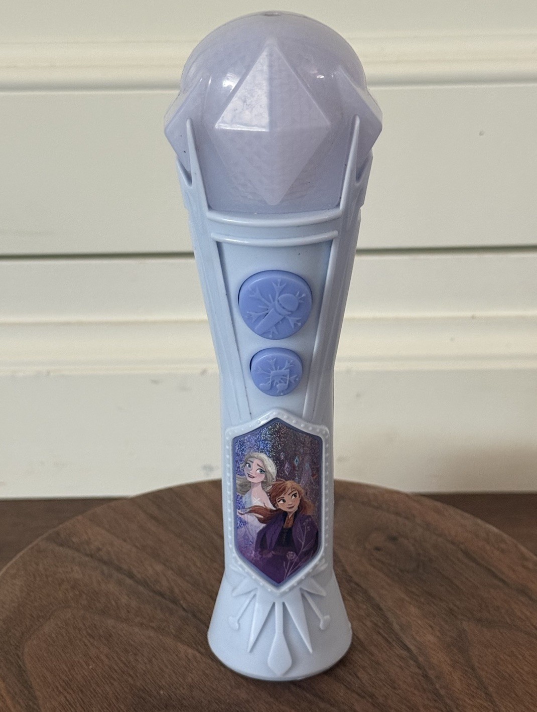 Disney Frozen II Sing A Long Microphone Built in Music Sparkly Flashing Lights