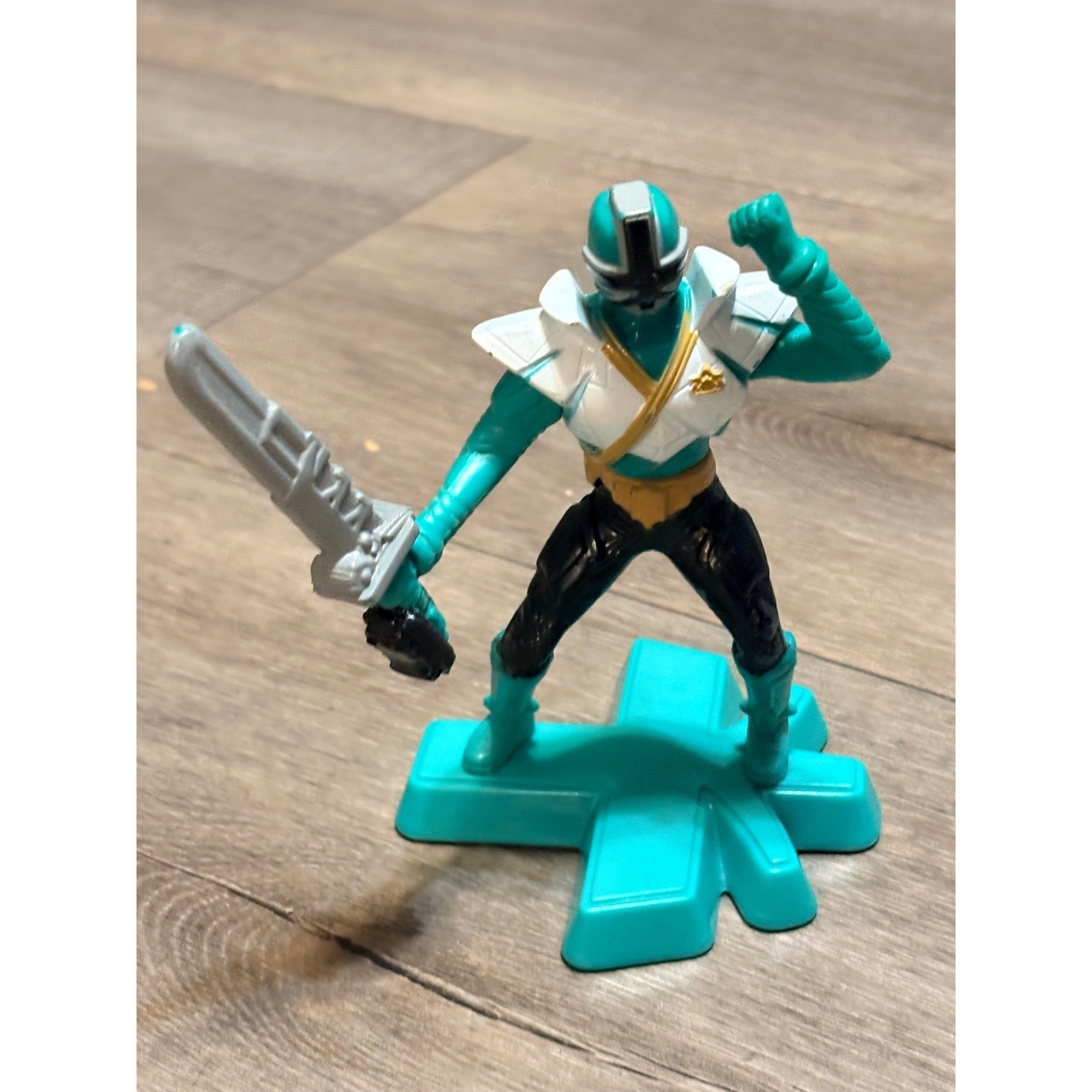 Power Rangers Super Samurai Green Ranger 2012 Figure Cake topper