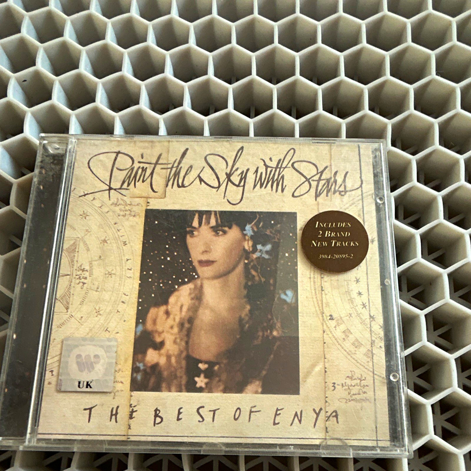 Enya - Paint the Sky with Stars Best Of Compilation CD (1997)