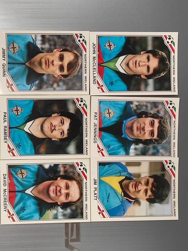 set panini kasrten van WK 1986 in Mexico, selectie Noord Ierland