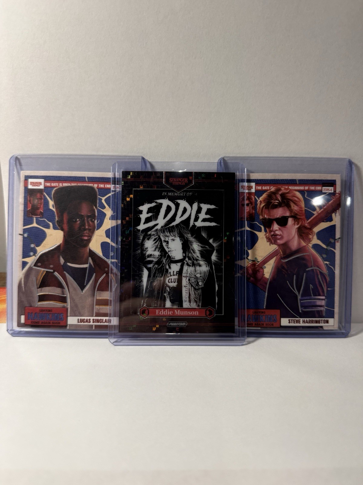 Lotto di 3 carte collezionabili WUSTYLE stampa corta Stranger Things - Eddie, Lucas, Steve