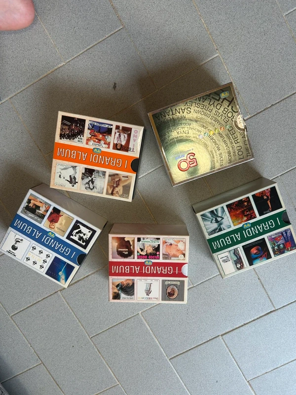Lotto Cofanetti CD I Grandi Album Sorrisi e Canzoni + 50 Anni Musica Internazionale