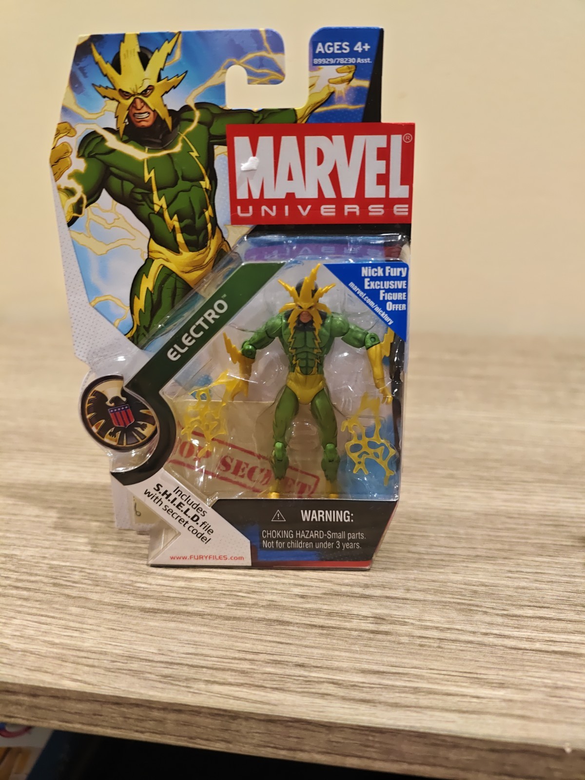 Marvel Universe 3.75" Series 1 Figure #025 Electro Hasbro - MOC