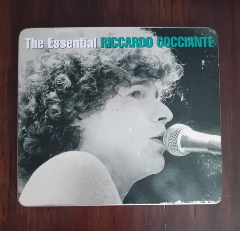 Riccardo Cocciante the essential