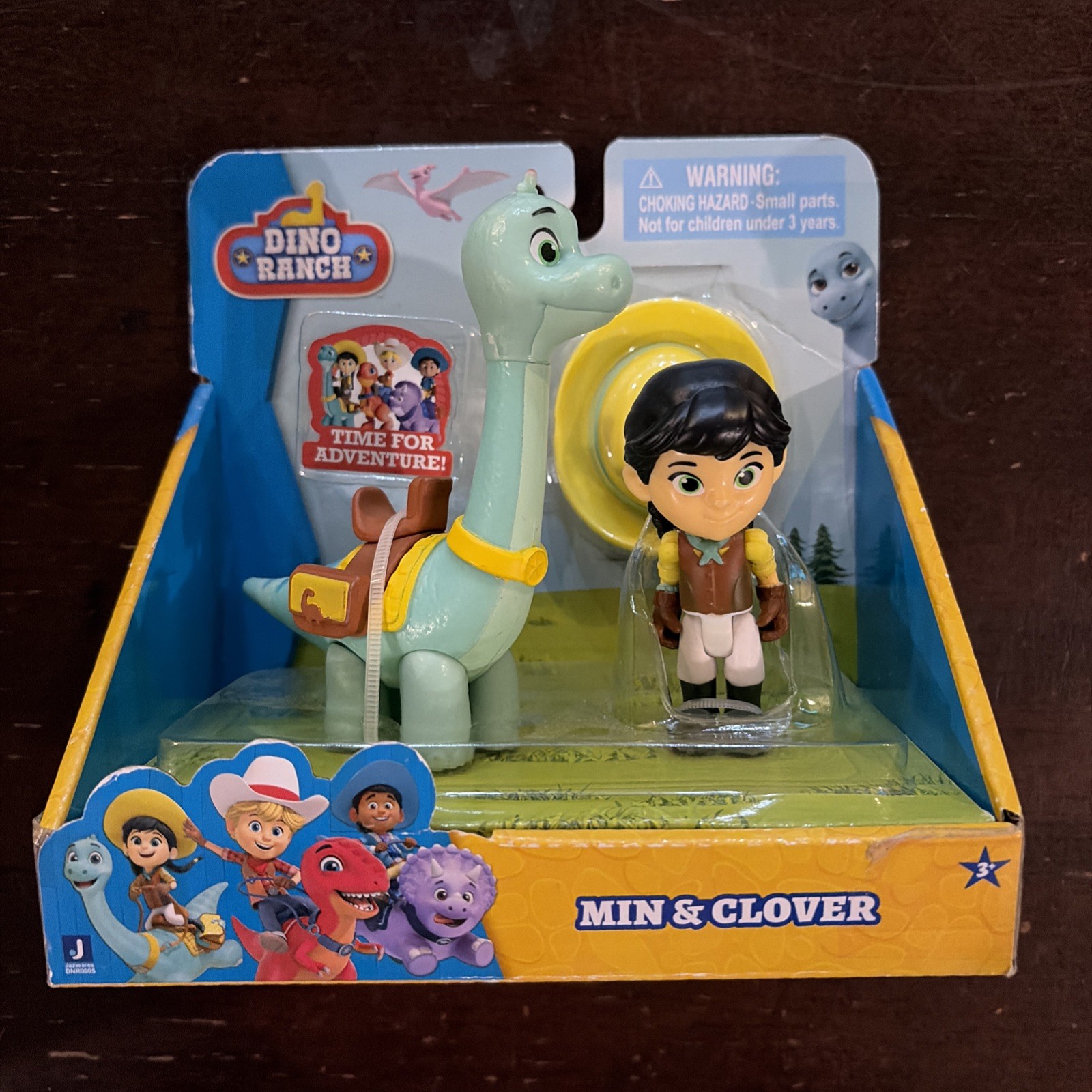 Dino Ranch MIN & CLOVER’S Figure Playset NUOVO 