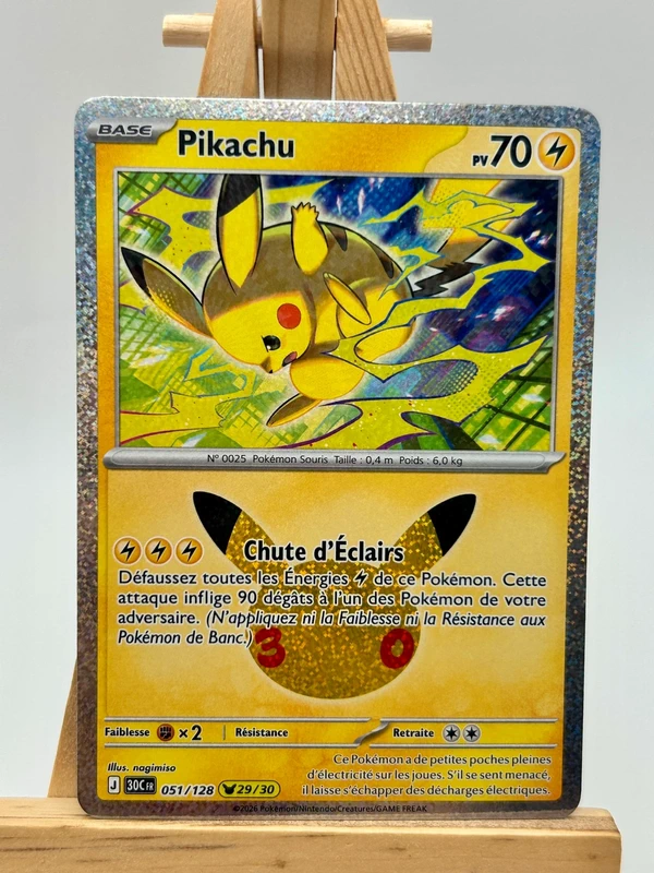 Pokémon Pikachu Reverse 051/128 30e Anniversaire FR - Très bon état