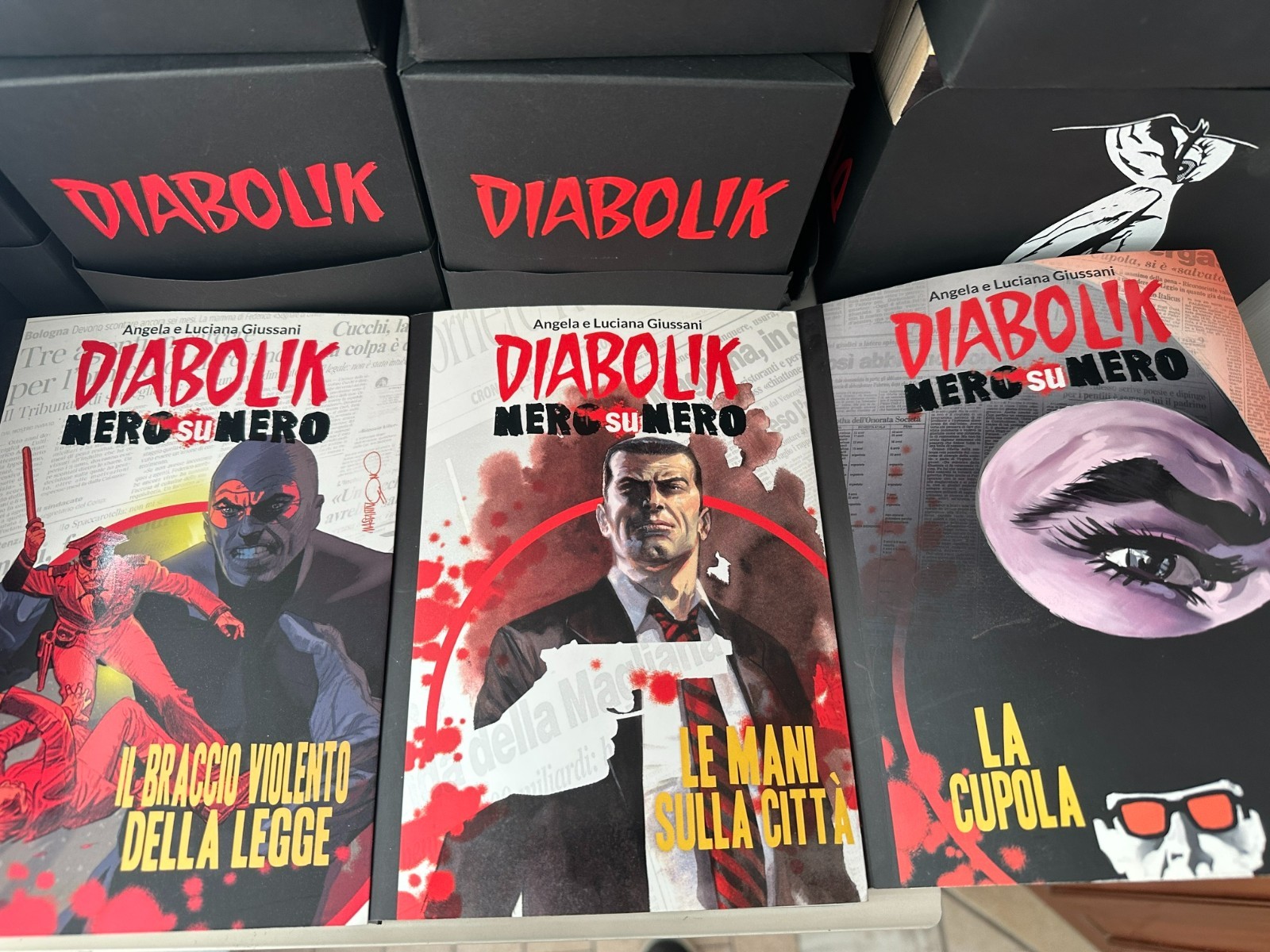 Diabolik Nero su Nero 3 volumi fumetti
