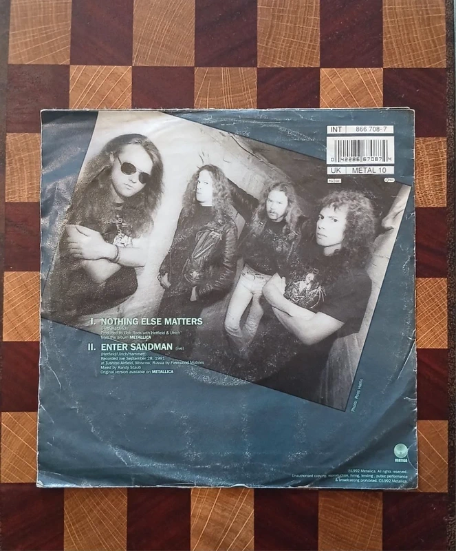 Metallica- Nothing else matters