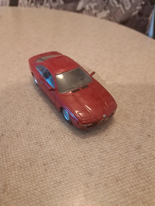 bmw 850 i delprado 1/43