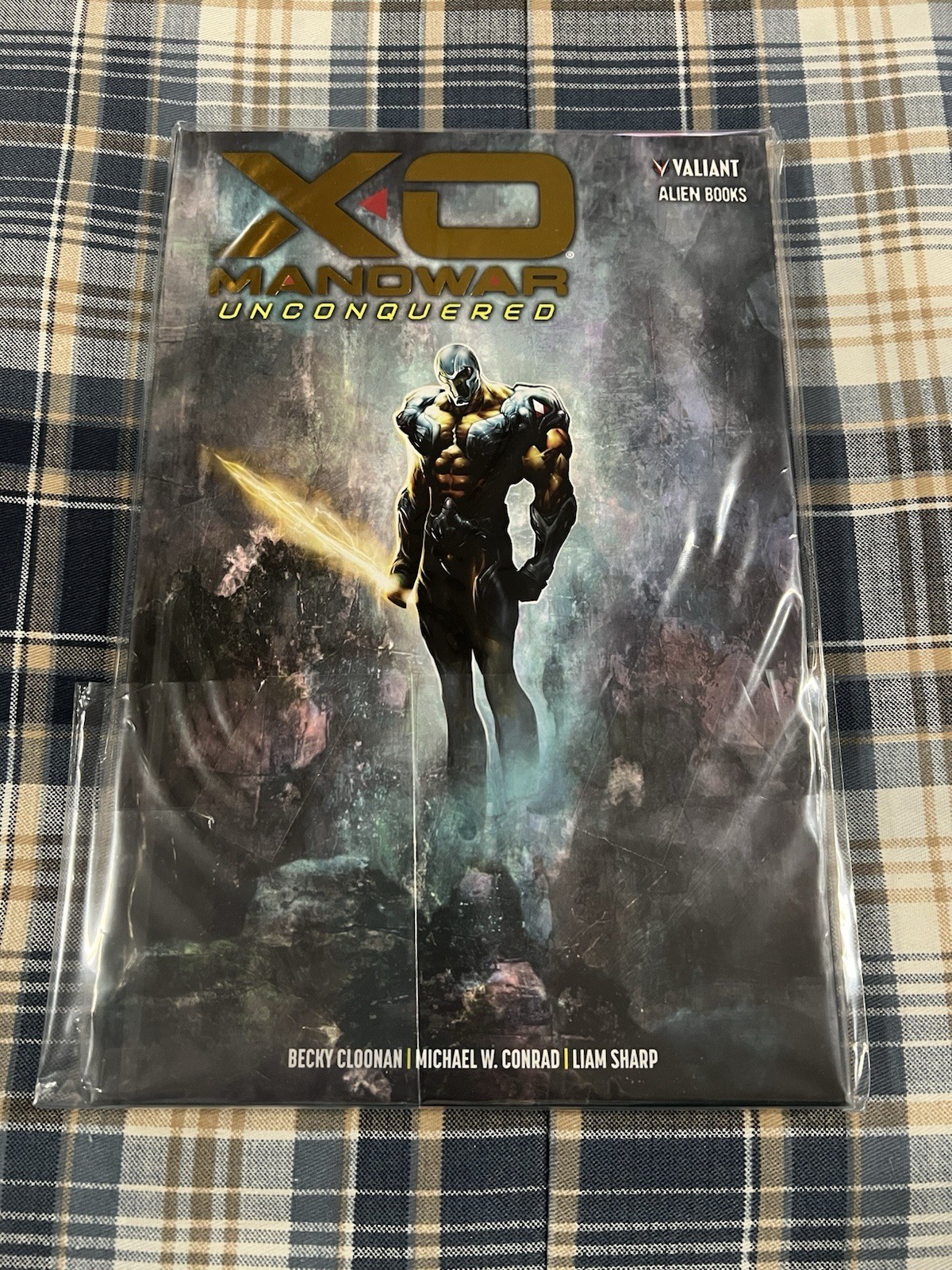 X-O Manowar Valiant copertina rigida non conquistata