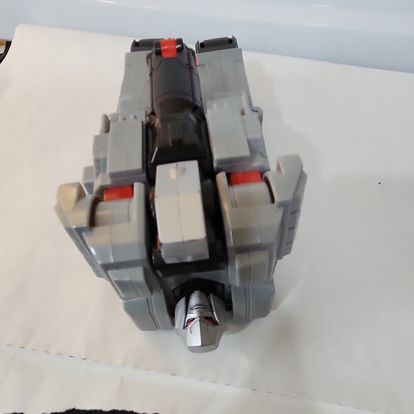 Transformers Megatron Decepticon Tank Modellino Grigio Nero/Rosso