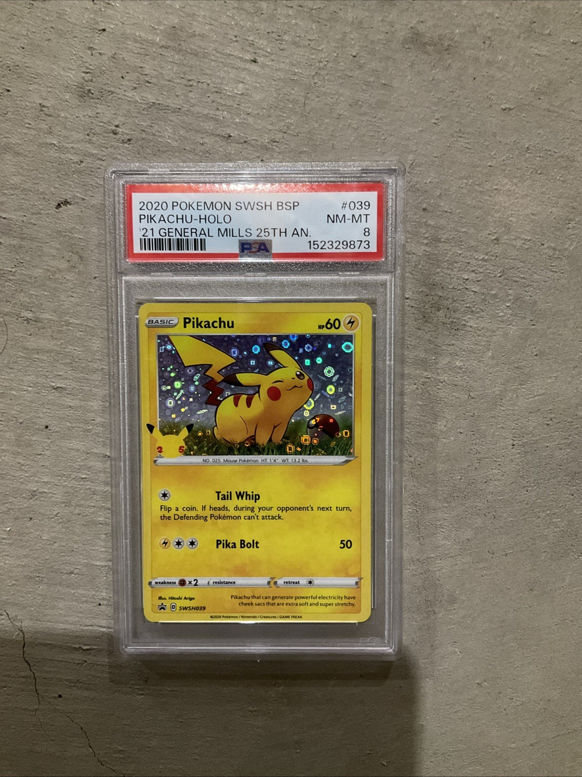 Pokemon Pikachu Psa 8 