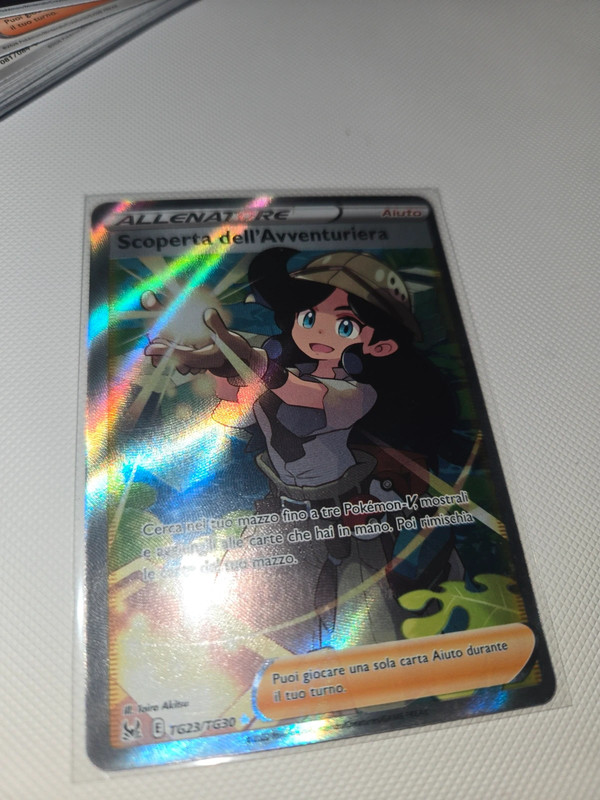 Scoperta dell'avventuriera Full Art Ultra Rara NM ITA