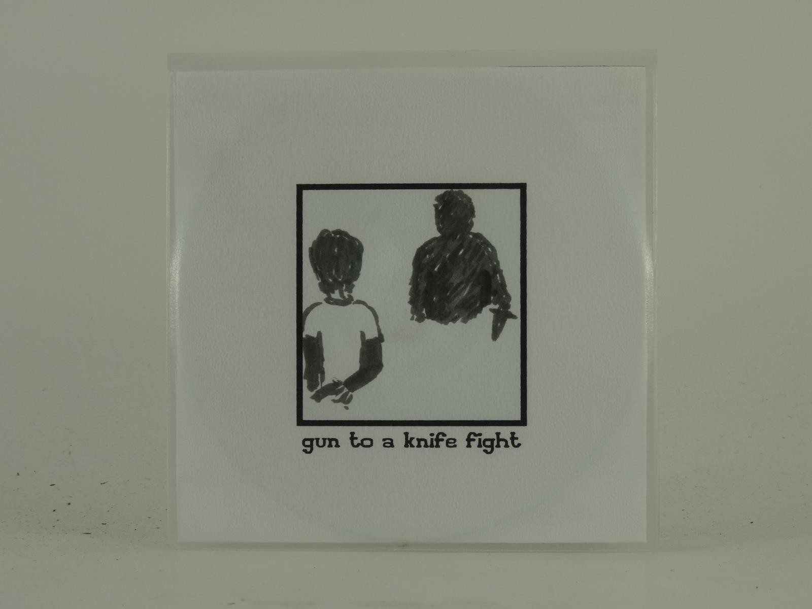 GUN TO A KNIFE FIGHT IF ONLY I HAD A SHOTGUN/RED ROSES AND CHOCOLATE HEAR (D37) 