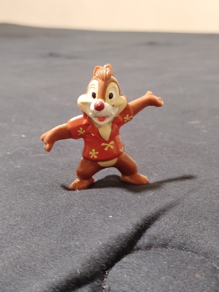 Figurina Kellogg's Disney 1991 Chip n Dale Rescue Rangers Dale PVC