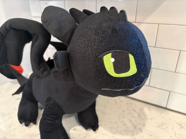 Toothless Night Fury Train Dragon Large Plush Isle of Berk Universal Studios EUC