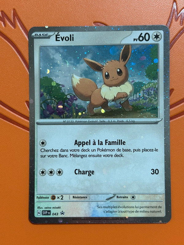 Carte Pokémon Évoli promo (043/SVP FR) avec swirl