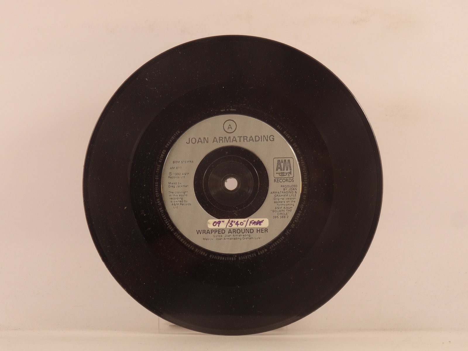 ARMATRADING,JOAN WRAPPED AROUND HER (137) 7" A&M