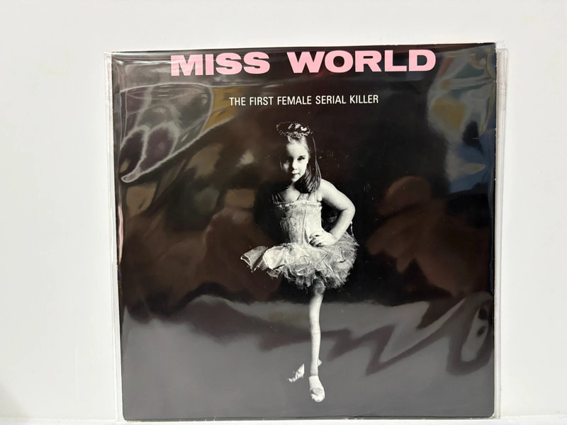 Single 7" / 45T - Miss World - the first female serial killer