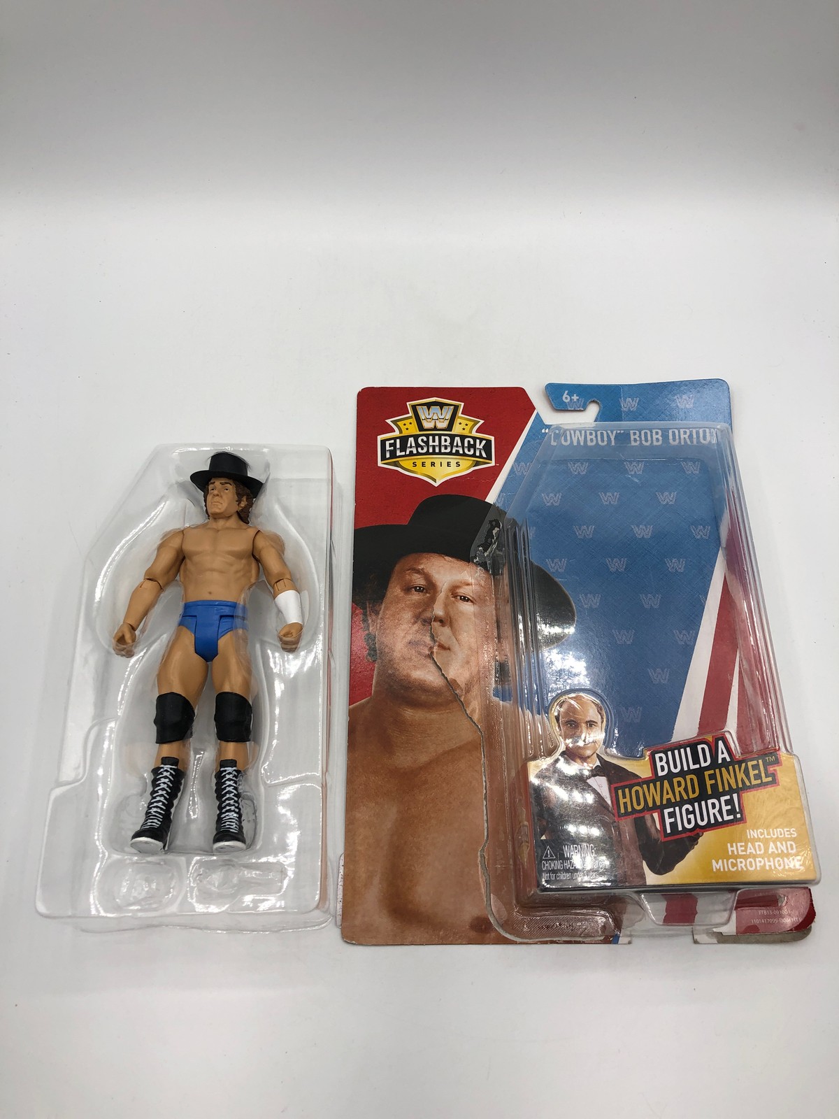WWE Basic Flashback Series Modellino Cowboy Bob Orton Costruisci Howard Finkel