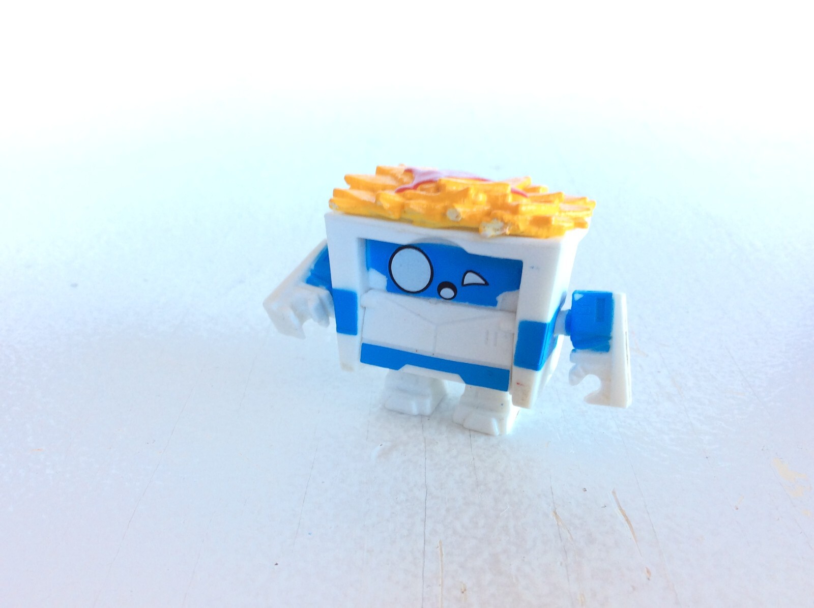 TRANSFORMERS BotBots Spicy Nachos NACHO PROBLEM Greaser Gang 2019