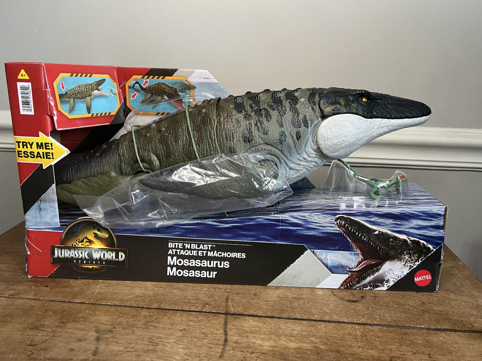 Modellino Jurassic World Rebirth Bite N Blast Mosasaurus di Mattel 