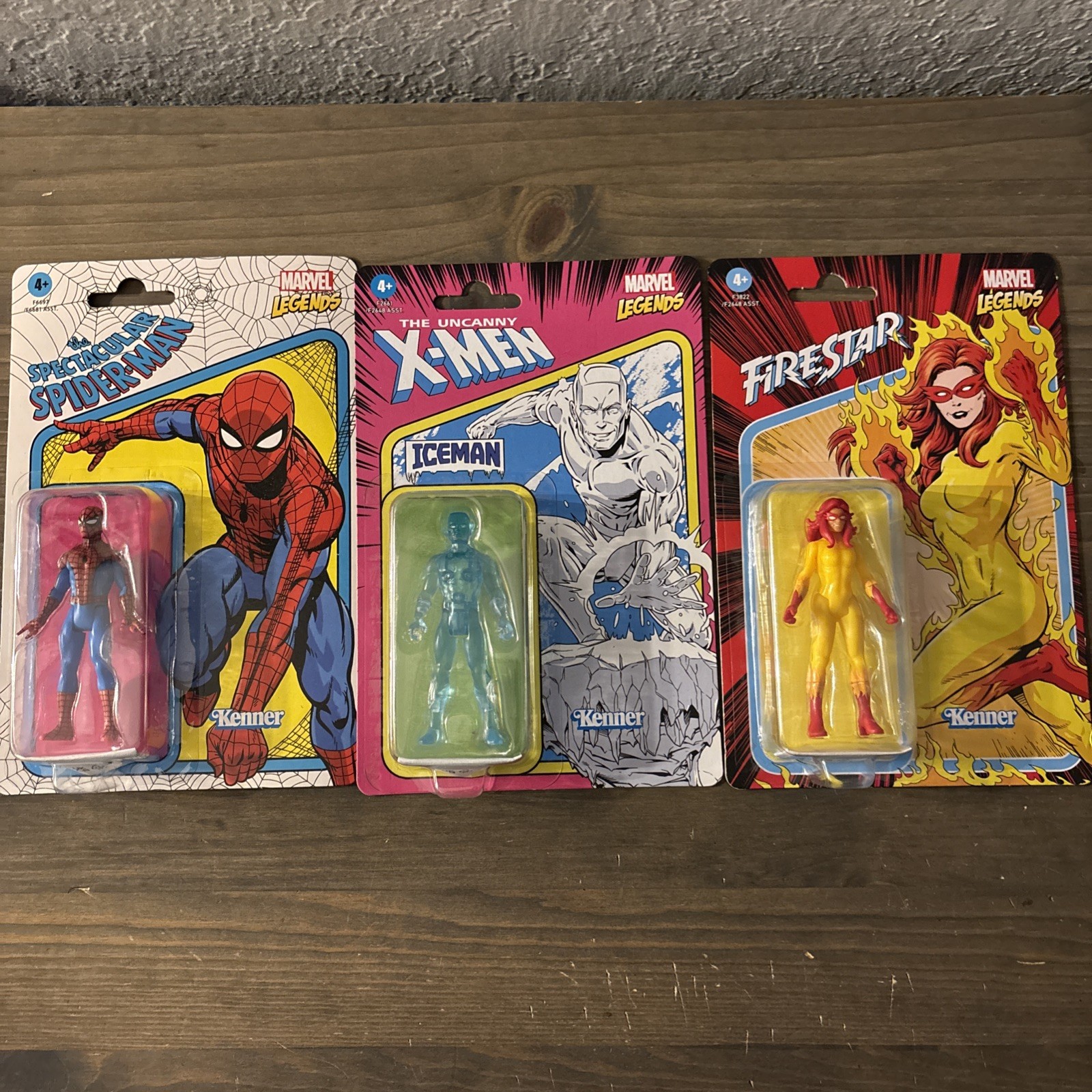 Spider-Man & Friends - Marvel Legends retrò 3.75 (Kenner) - MOC - Firestar Iceman
