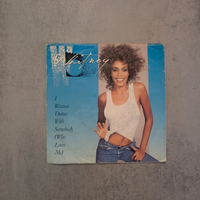 Whitney Houston – I Wanna Dance With Somebody (Who Loves Me)