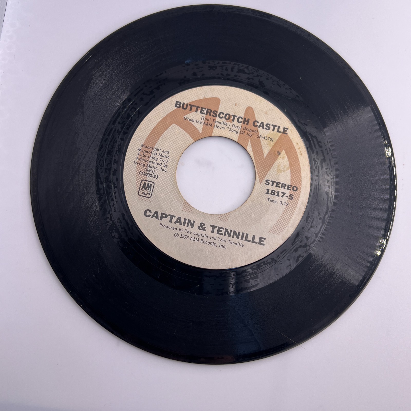 Vinyl 45 RPM Record - Captain & Tennille Shop Around / Butterscotch Castle