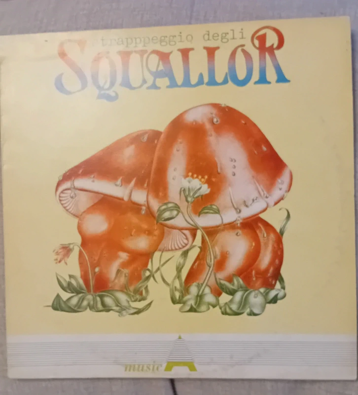 Squallor, lo strappeggio
