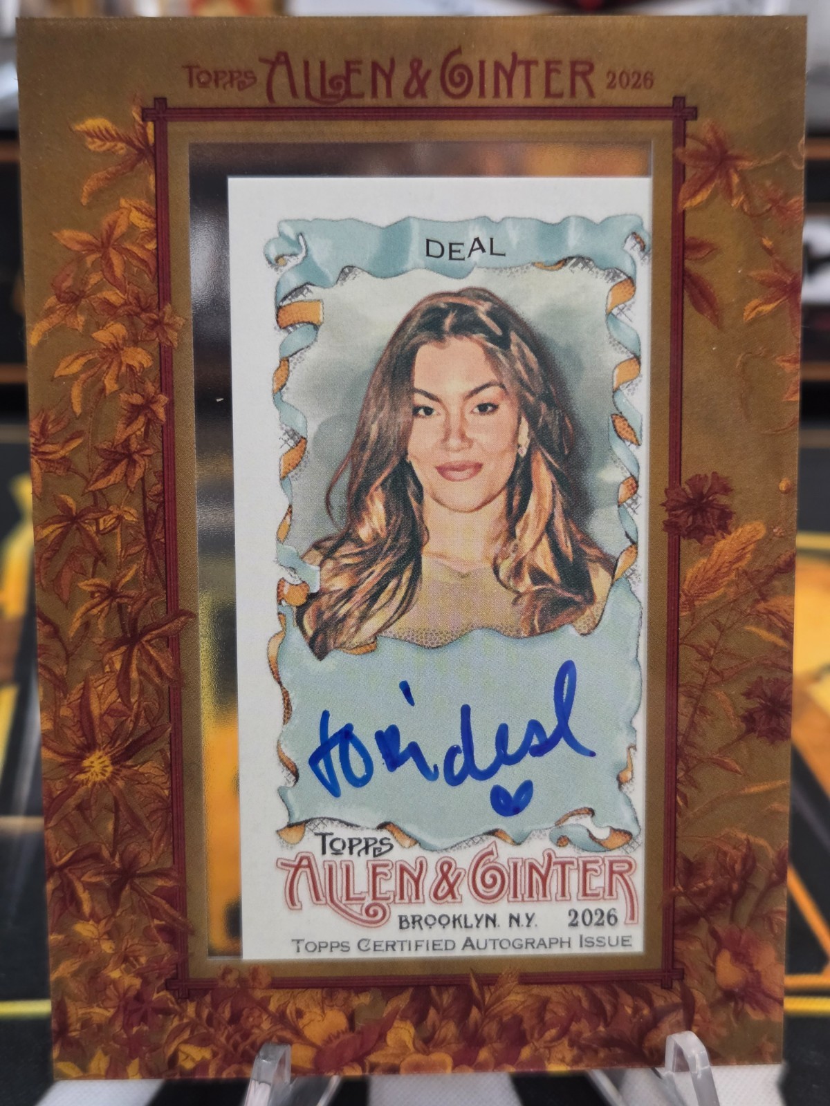 2026 Topps Allen & Ginter mini autografo incorniciato affare Tori
