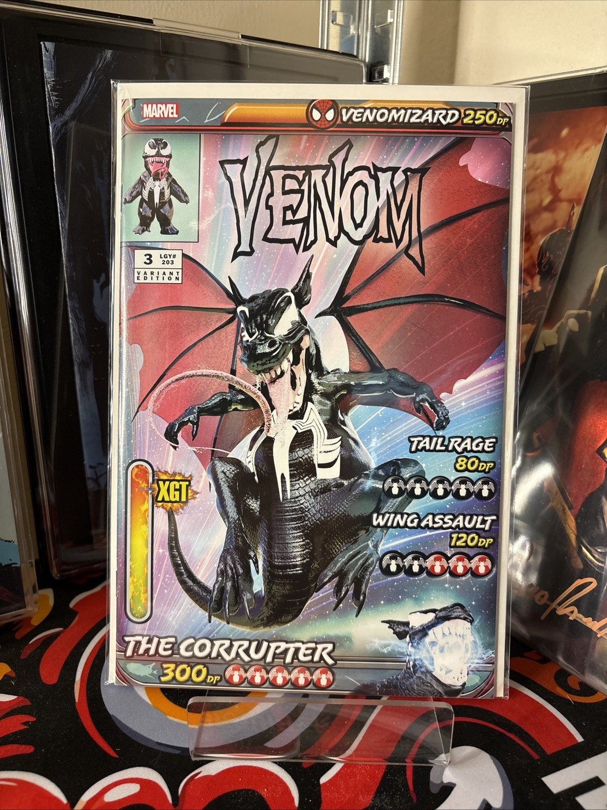 VENOM #3 * TRADE MIKE MAYHEW POKÉMON TRADING CARD GAME VENOMIZED  Charizard 4