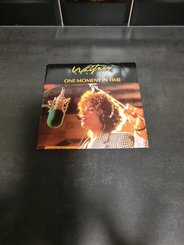 Disque 45T Whitney Houston