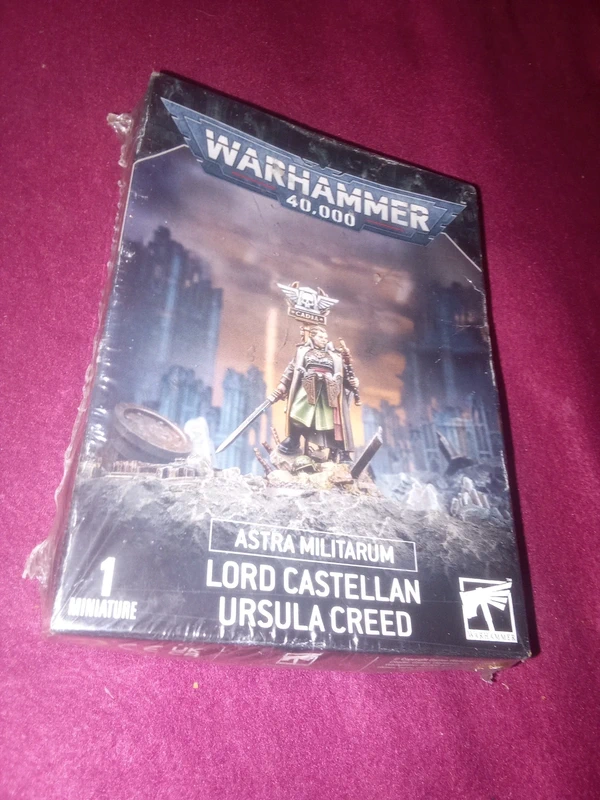Warhammer 40000 Lord Castellan Úrsula Creed