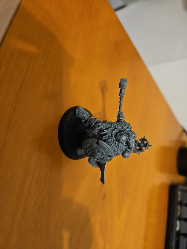 Wolf guard battle leader