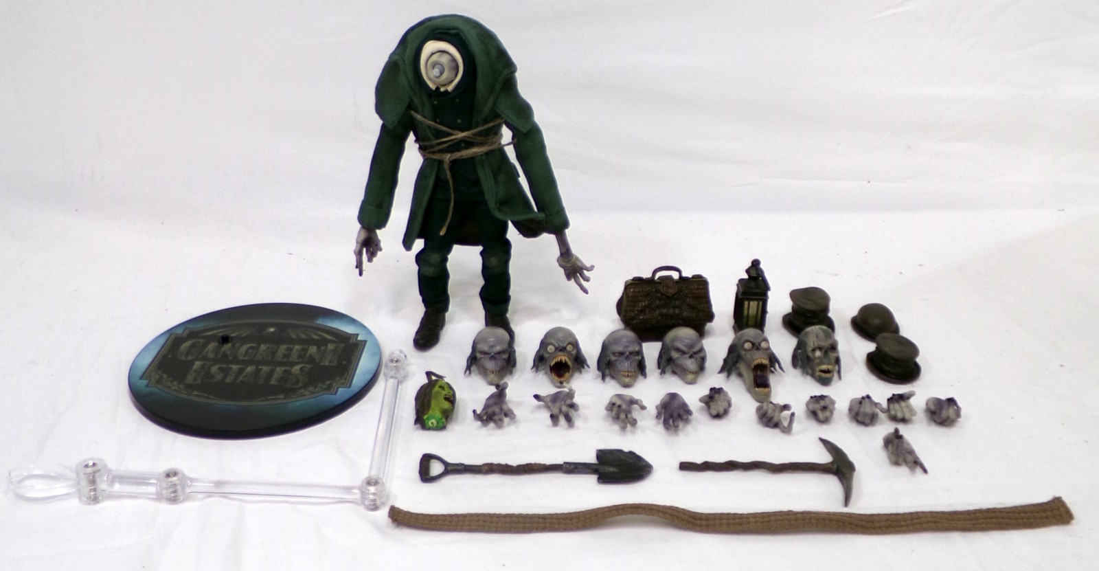 Mezco One 12 Action Figure Theodore Sodcutter Deluxe Gangreene Estates
