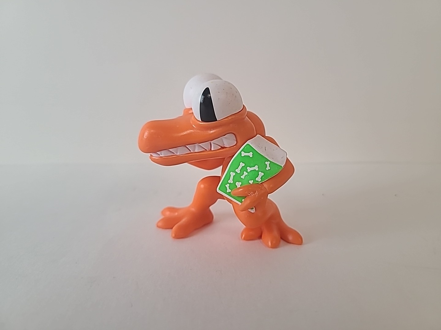 Rainbow Friends Mystery Bag Mini 2” Figura Arancione Roblox 2023 Serie 1 PVC Giocattolo