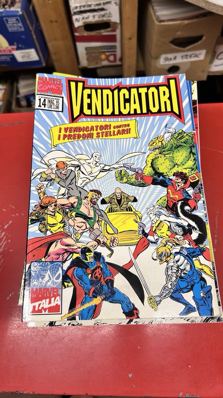 Marvel Italia Vendicatori lotto fumetti nn. 10-14 1995 a colori italiano