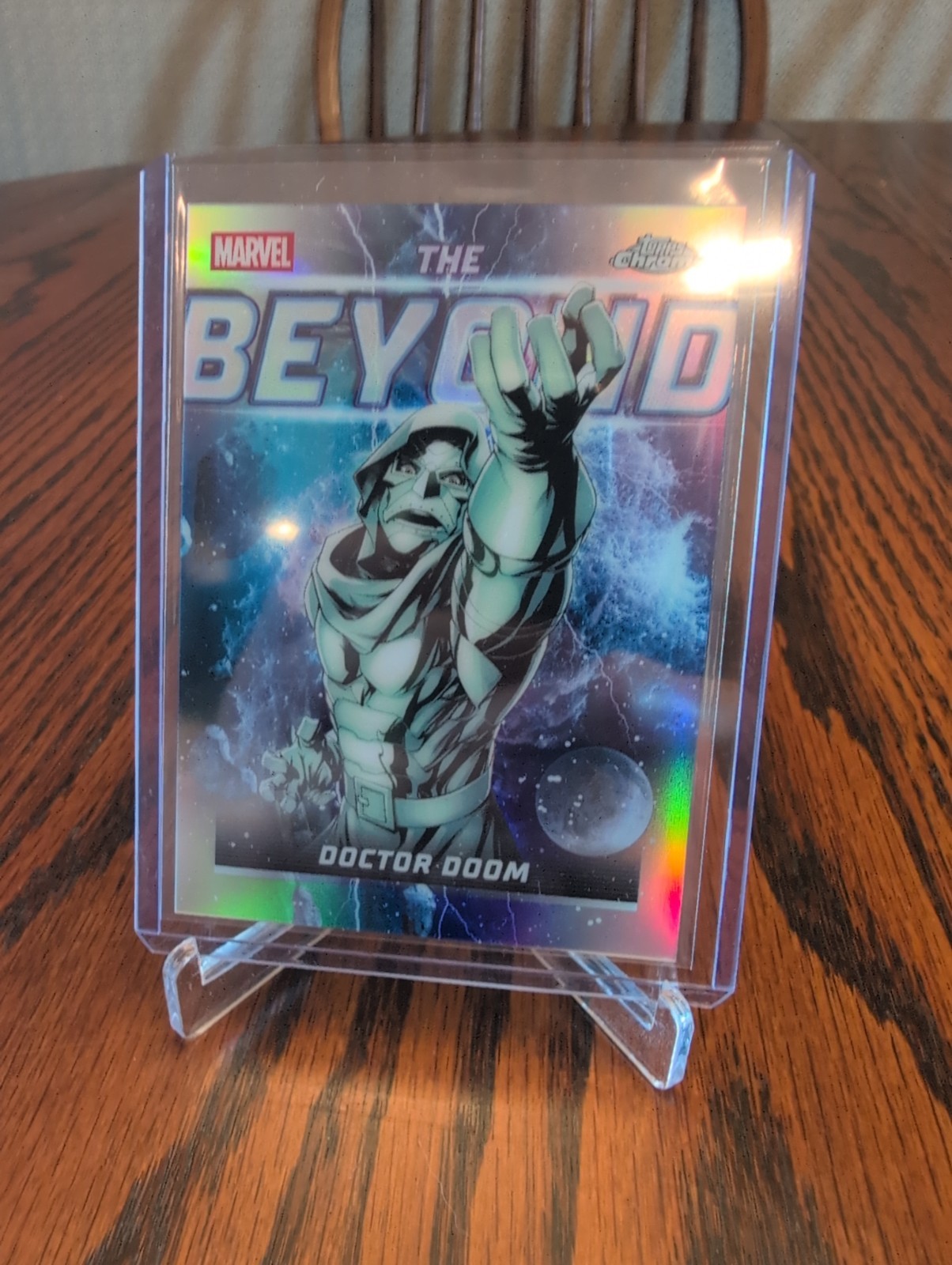 2026 Topps Chrome Marvel The Beyond Doctor Doom rifrattore #TB-12