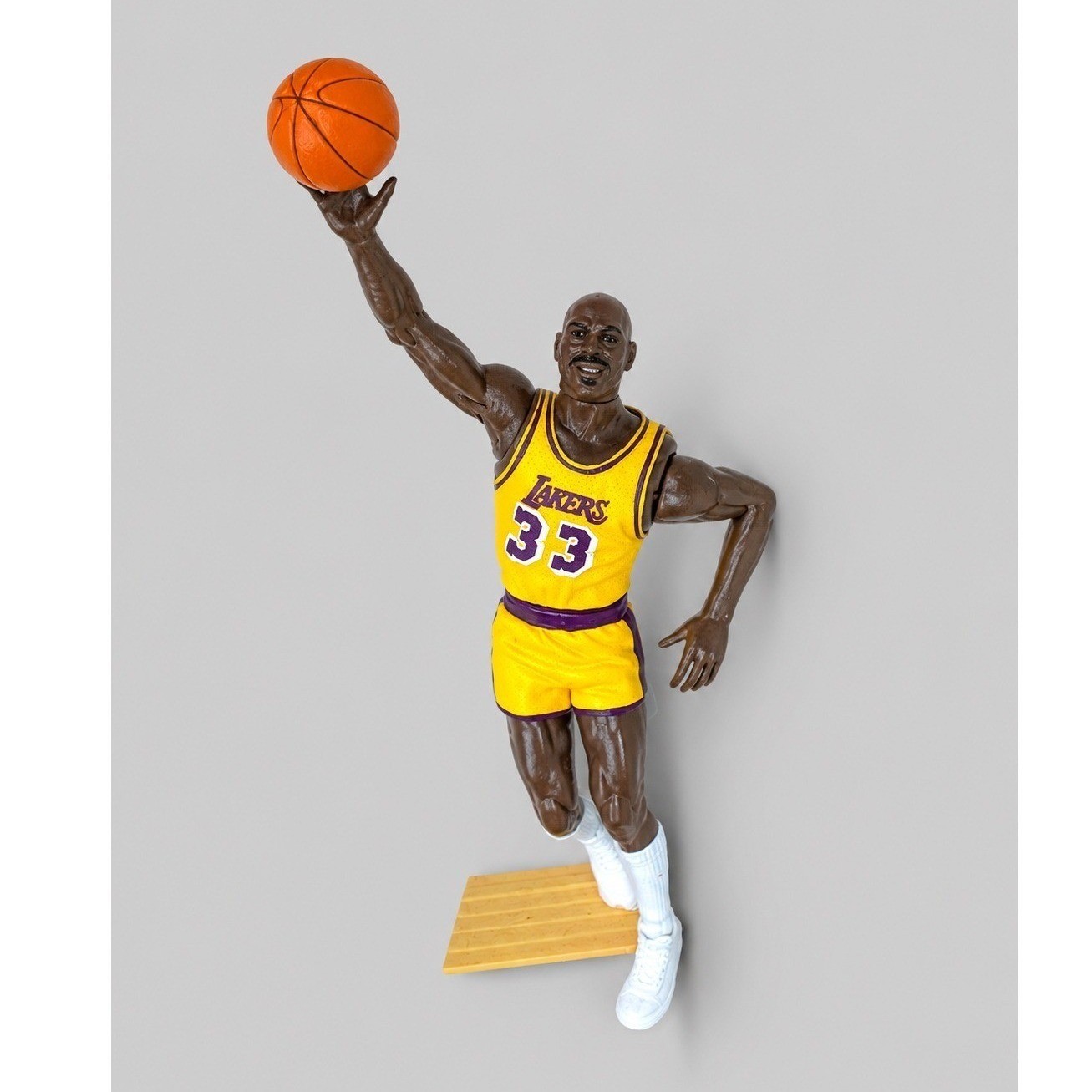 1988 NBA Kareem Abdul-Jabbar Lakers #33 Dunk Figure 5" giocattolo da collezione HOF