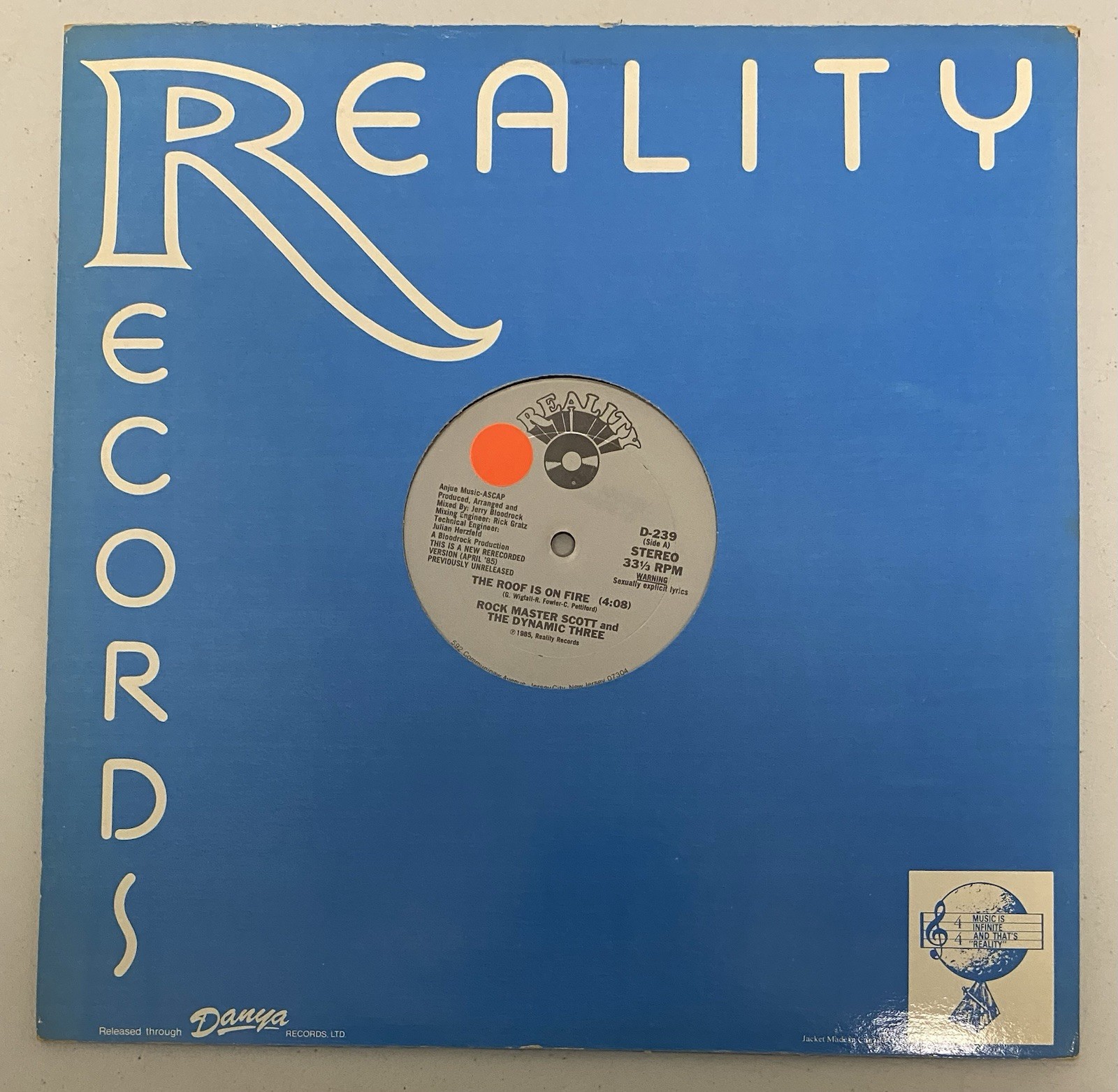 Rock Master Scott & The Dynamic Three The Roof Is On Fire 1985 12” Vinyl D-239