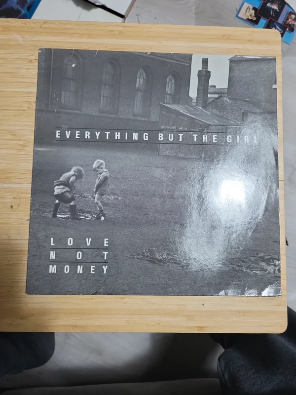 Everything But the Girl: Love Not Money , original Innenhülle, LP