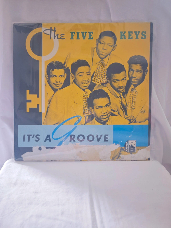 Vinyle the five keys