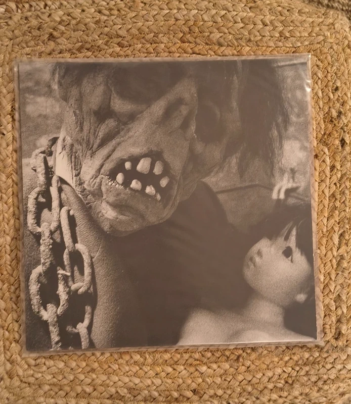 Trou Aux Rats - Amour Et Sepulcre