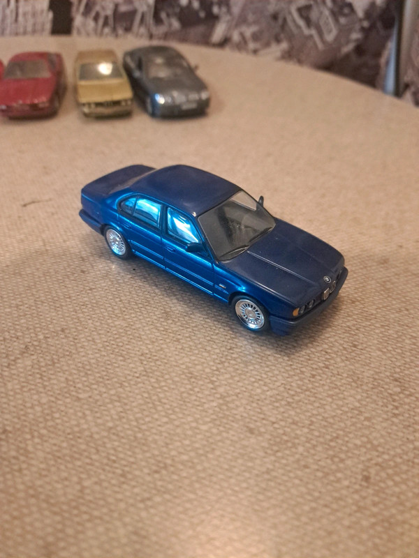 bmw m5 delprado 1/43