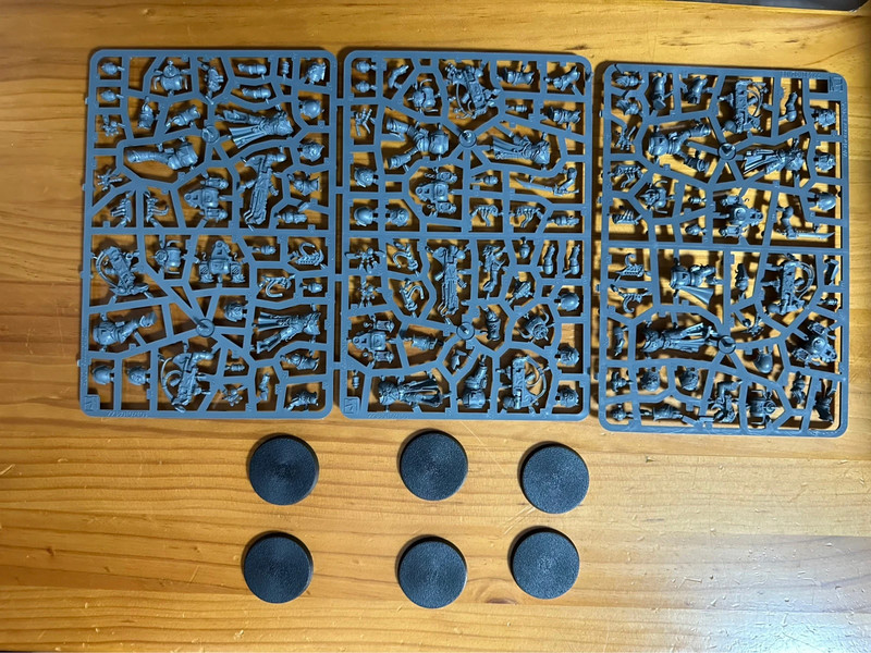 Noise Marines Emperor’s Children Caos 40K