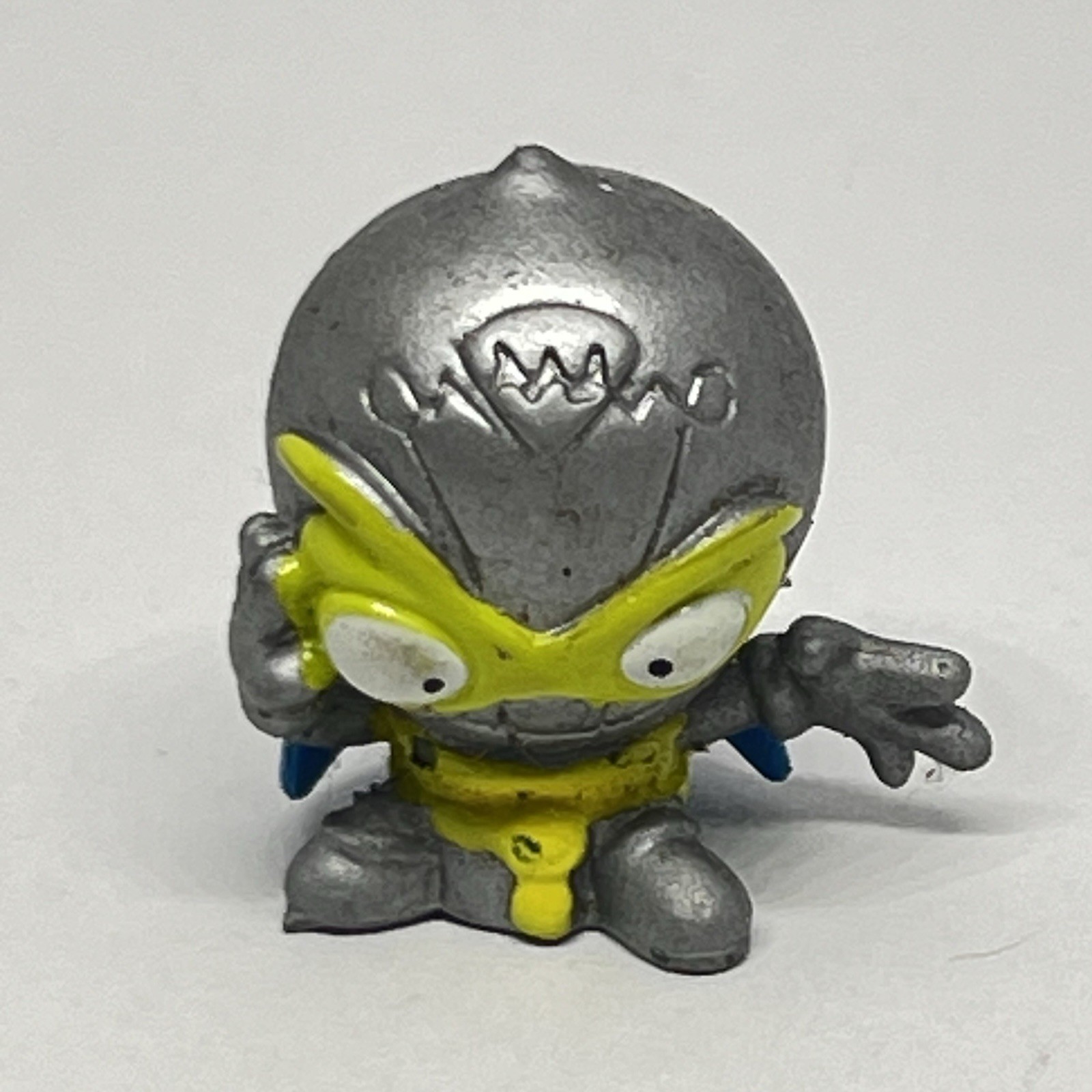 SuperZings Serie 1 Rivals of Kaboom Sparky Silver SuperThings Team Leader S2