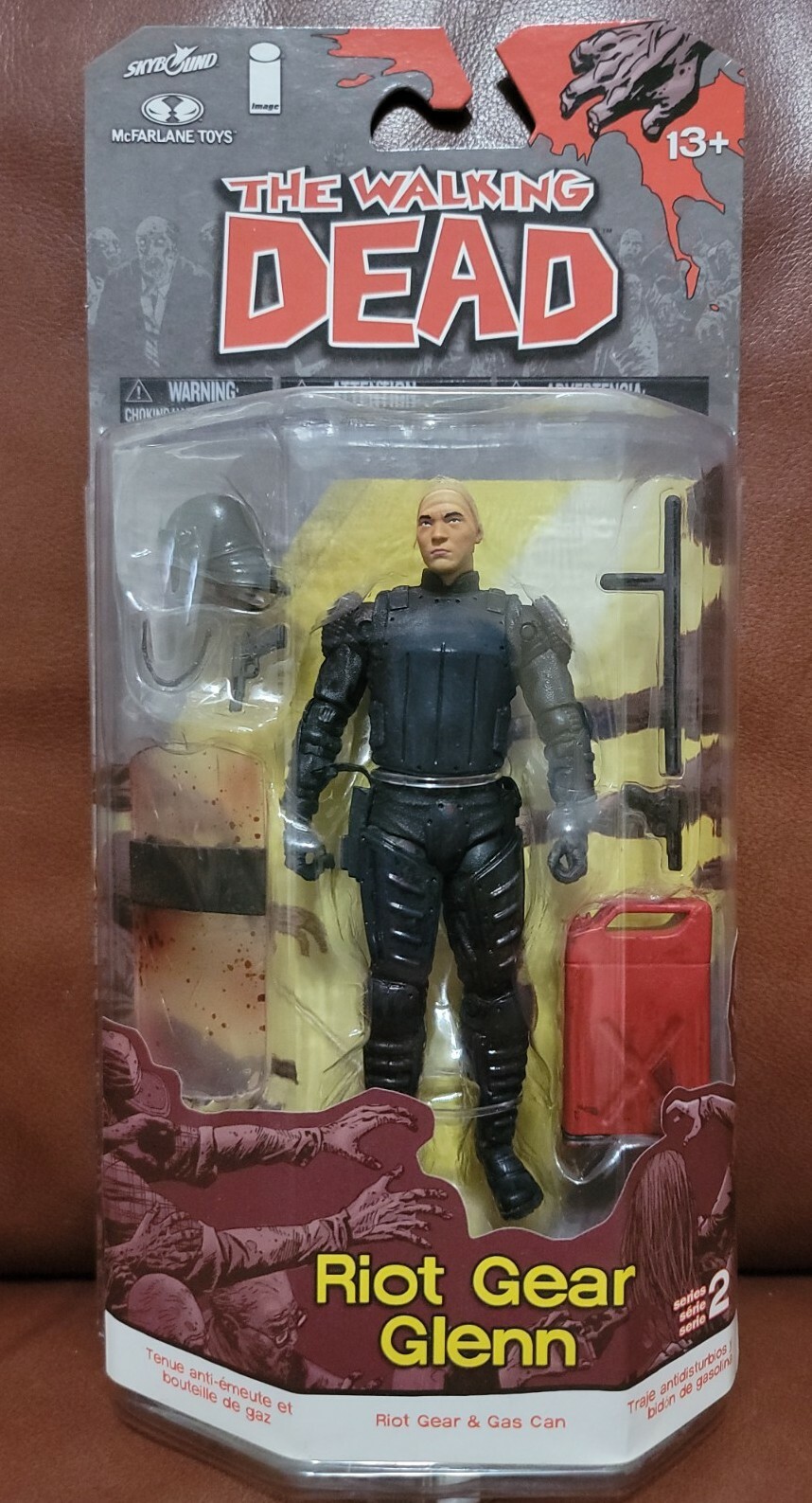 Riot Gear Glenn 5" Action Figure - The Walking Dead 2nd Season - McFarlane Toys
