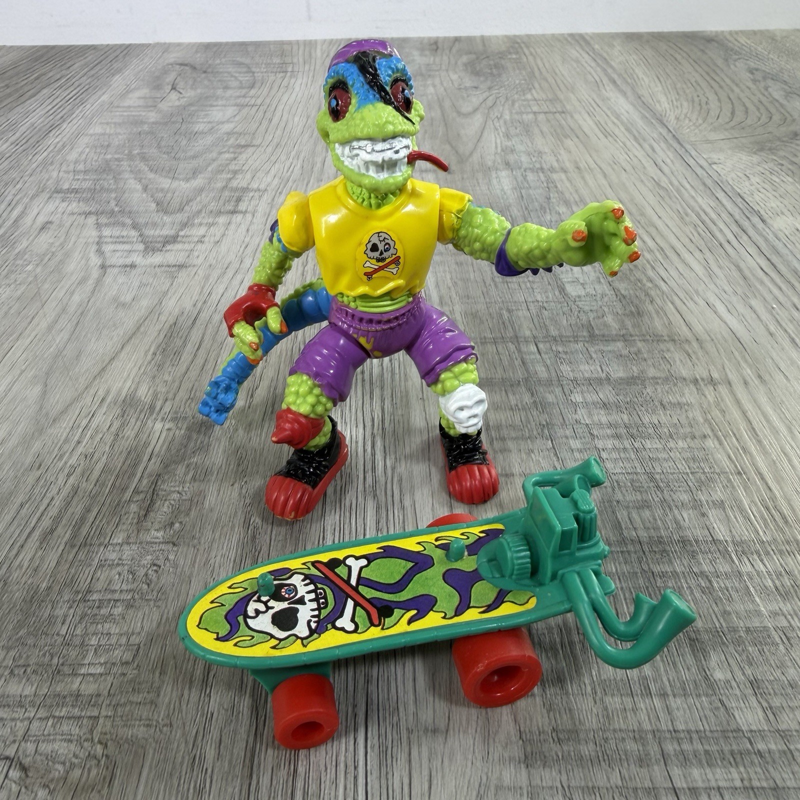 Mondo Gecko 100% Completo Teenage Mutant Ninja Turtles TMNT Playmates 1990