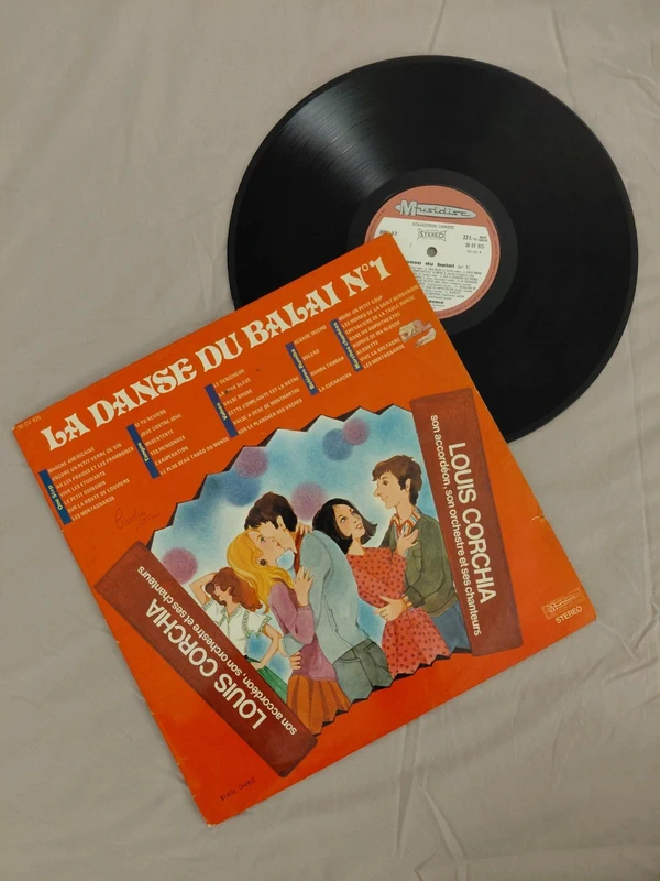 Vinyle : Louis Corchia